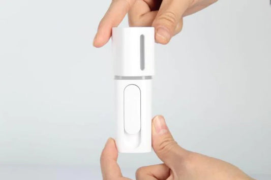 Portable Humidifier and Hydrating Aroma Diffuser