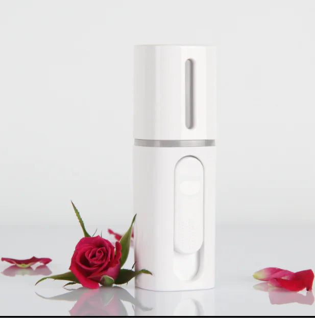 Portable Humidifier and Hydrating Aroma Diffuser
